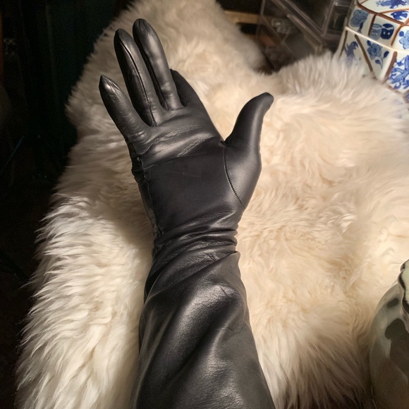 Vintage Accessories Vintage Elegant Black Kid Skin Leather Gloves